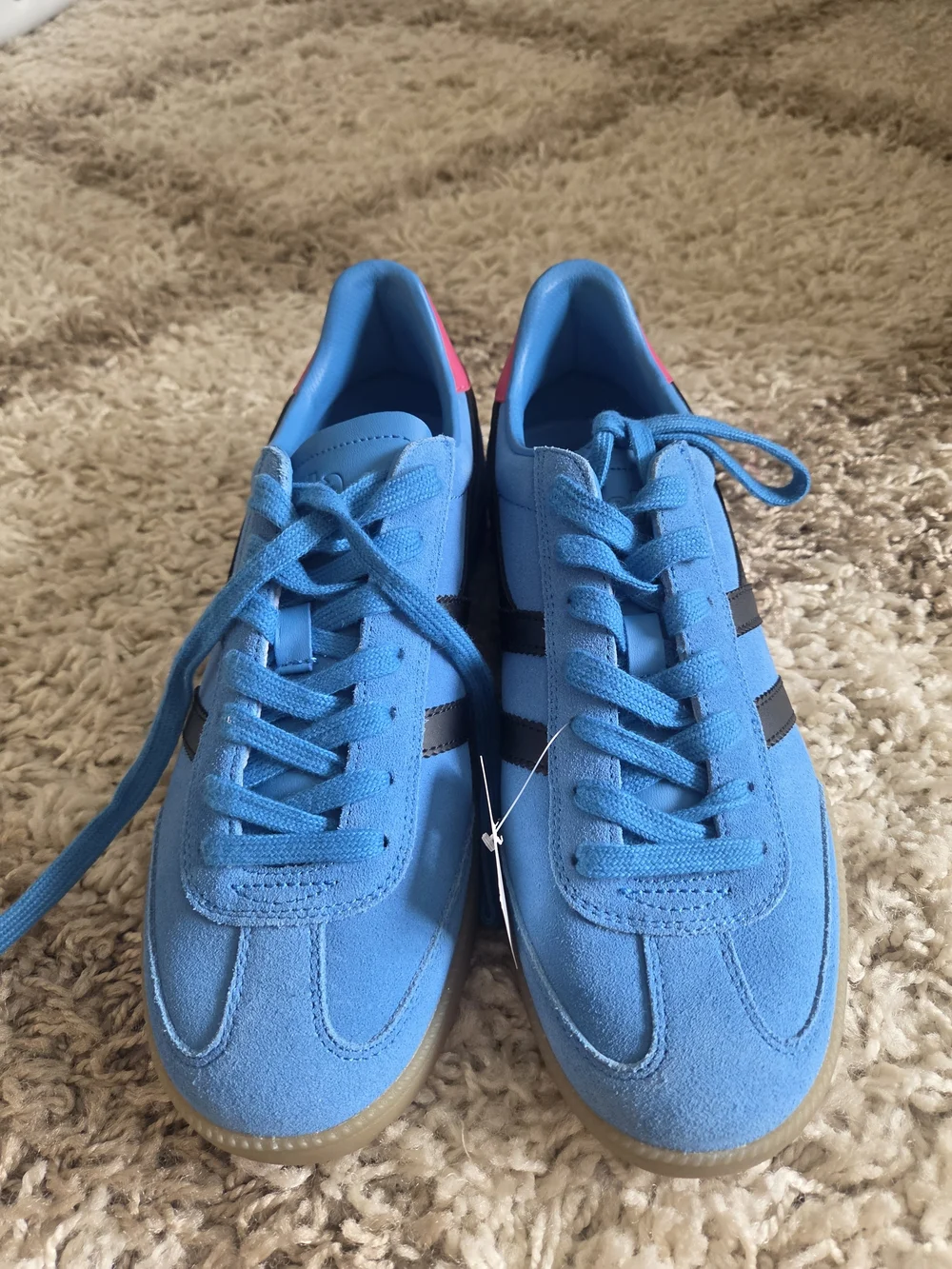 Gola Blue Suede Athletic Sneakers with Pink Heel. new, no box